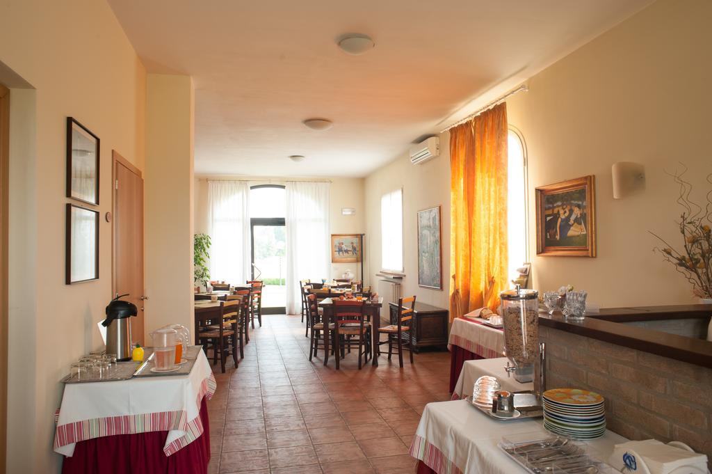 Penzion Agriturismo Il Mondo Parma Exteriér fotografie